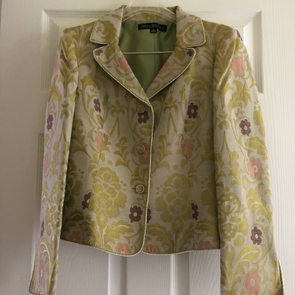 Nipon Boutique Jackets & Blazers - Stunning Floral Suit
